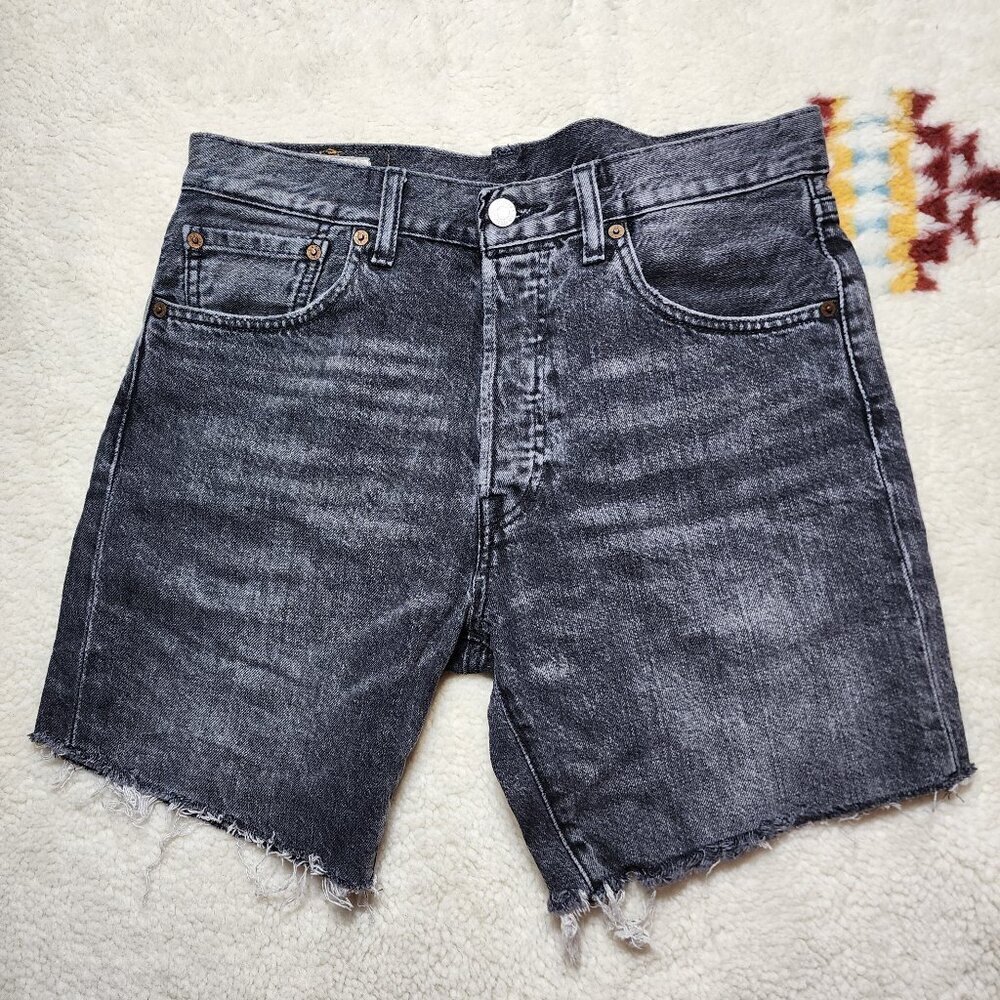 Levis 501 xx Denim Shorts 31 Raw Hem Medium Wash Mid Rise Black Jeans Distressed